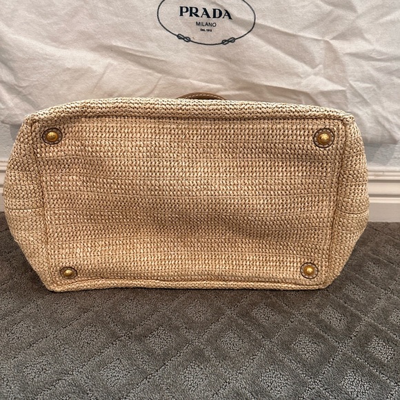 PRADA Straw crochet bag natural color - Picture 9 of 11
